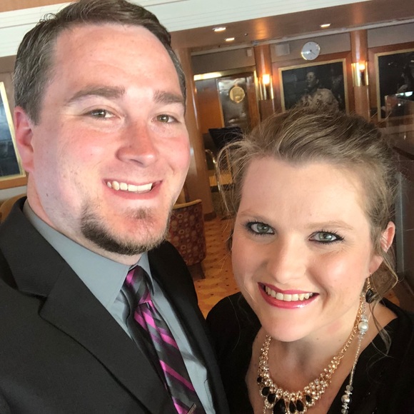 Meet your Posher, Jessi - Picture 2 of 8